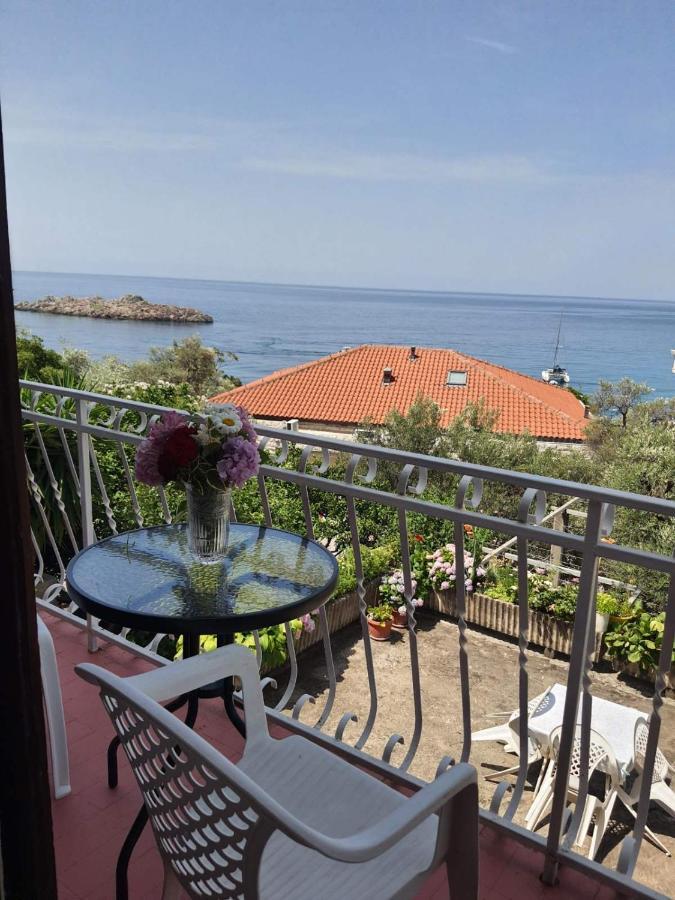Apartments Andjus Sveti Stefan Kültér fotó